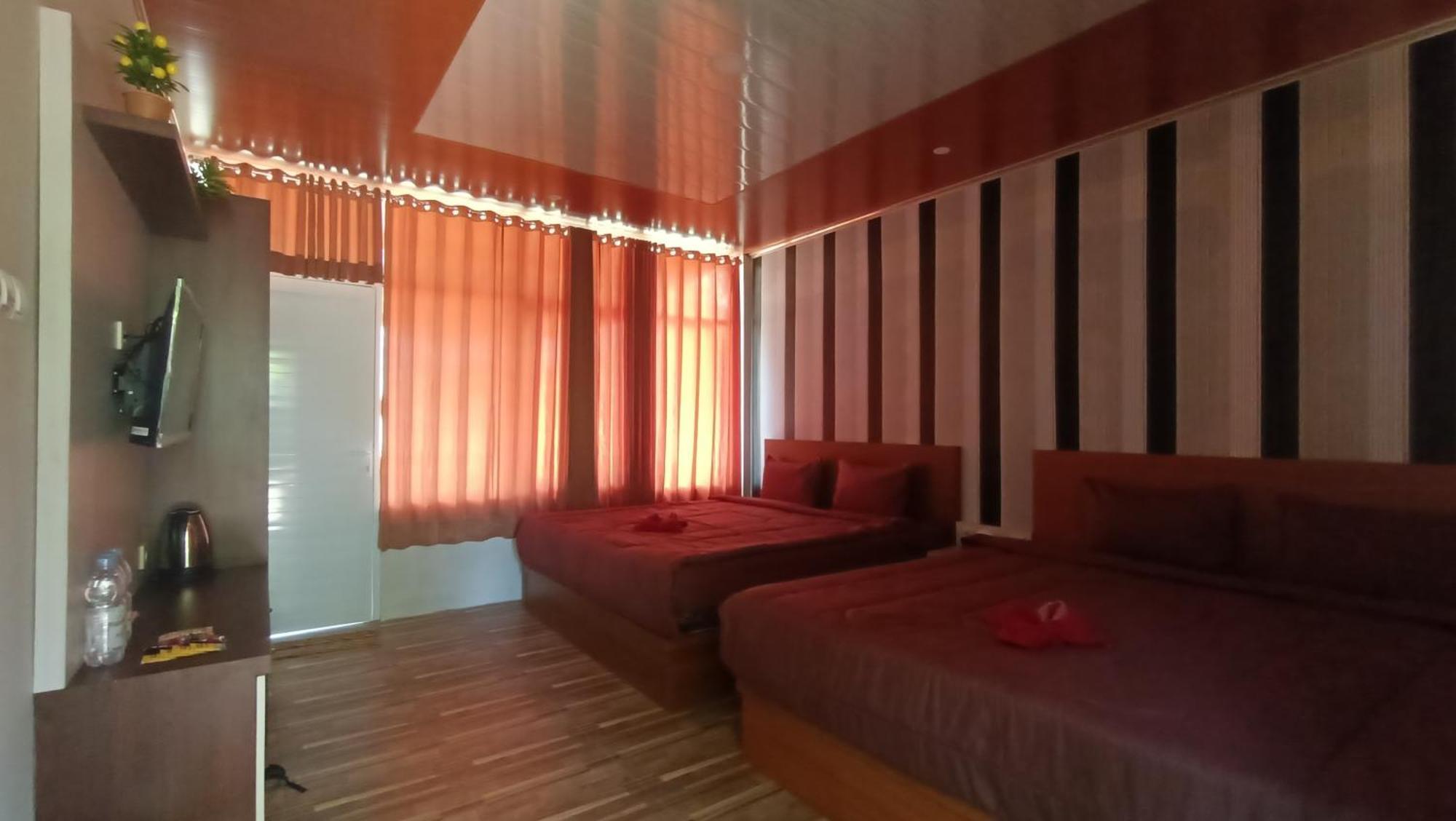 Pijar Resort Powered By Cocotel Kudus Habitación foto